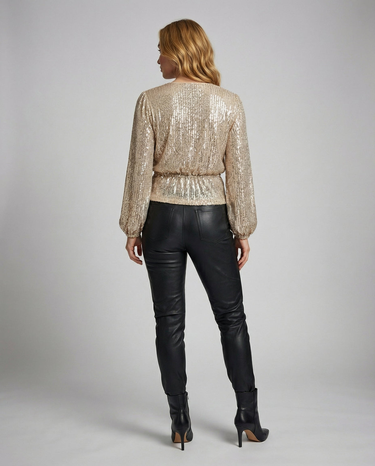 Glamorous women's blouse Elegant