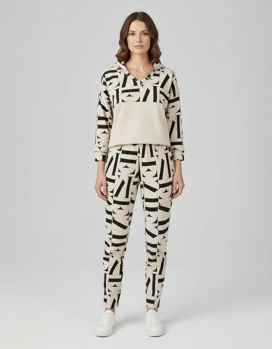 Comfortable Modern Tracksuit Women