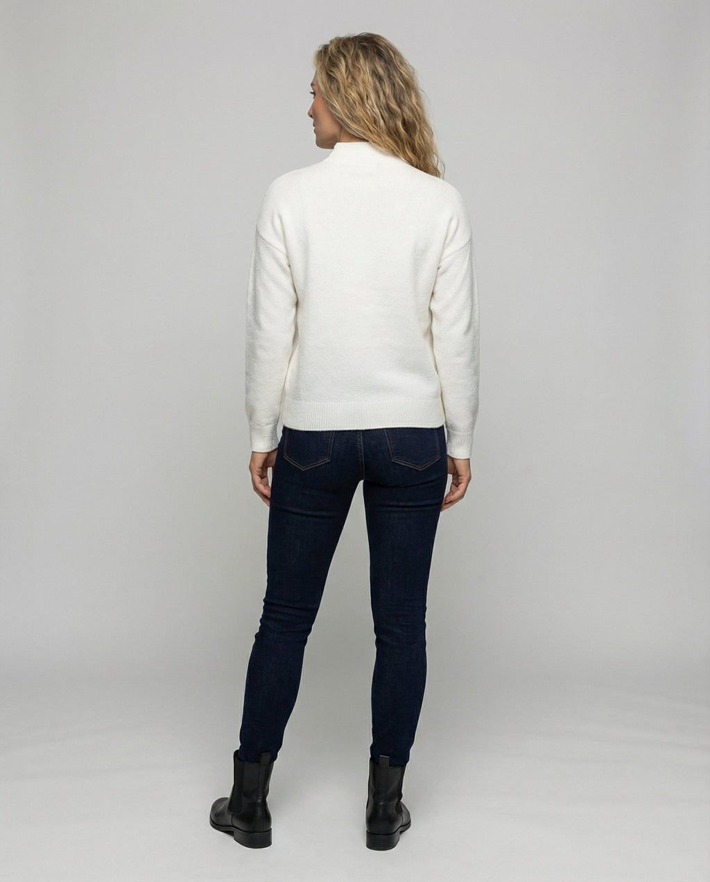Elegant Turtleneck Sweater Women
