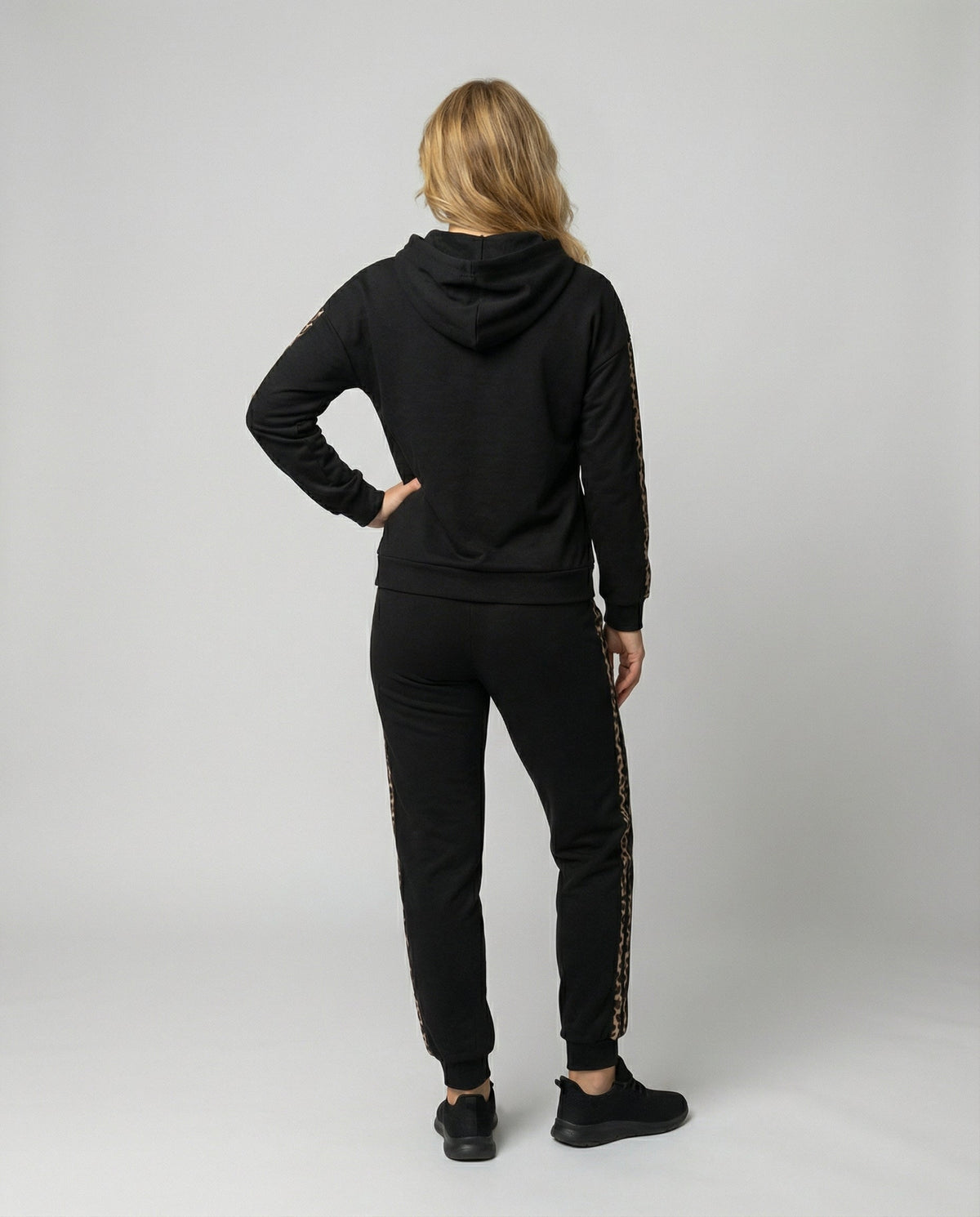 Zebra pattern women's tracksuit