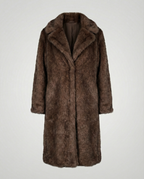 Luxurious women's faux fur coat