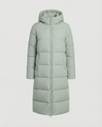 Tailored women's quilted coat winter