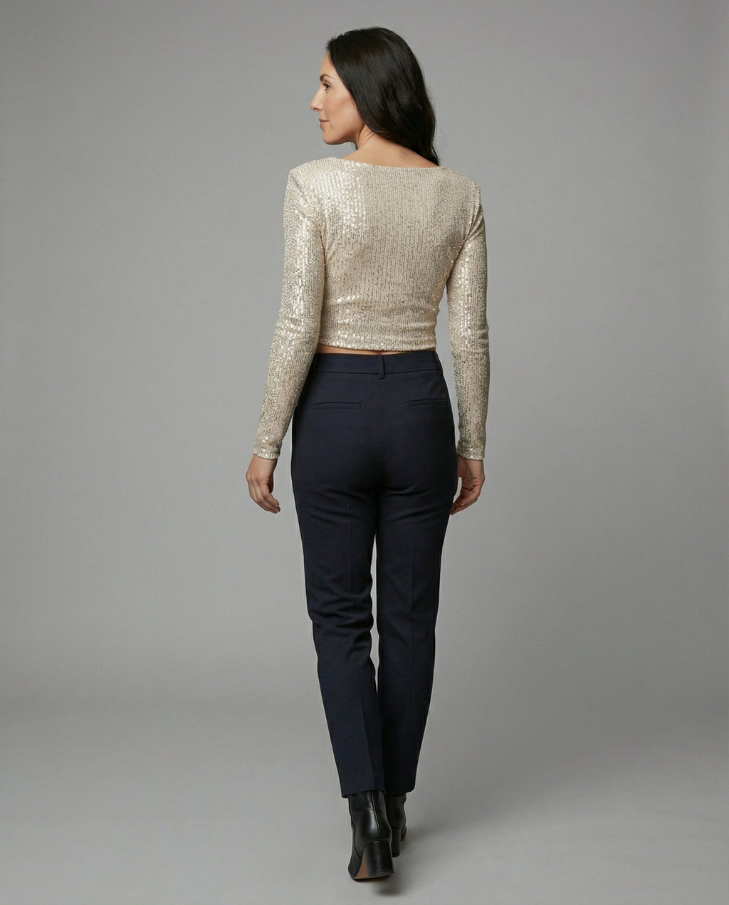 Glamorous women's cropped top